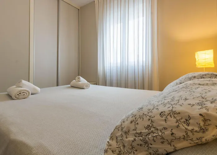 Al Medina 아파트 *